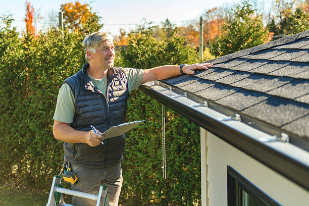 Professional Metal Roofing technician working in Murchison, TX
